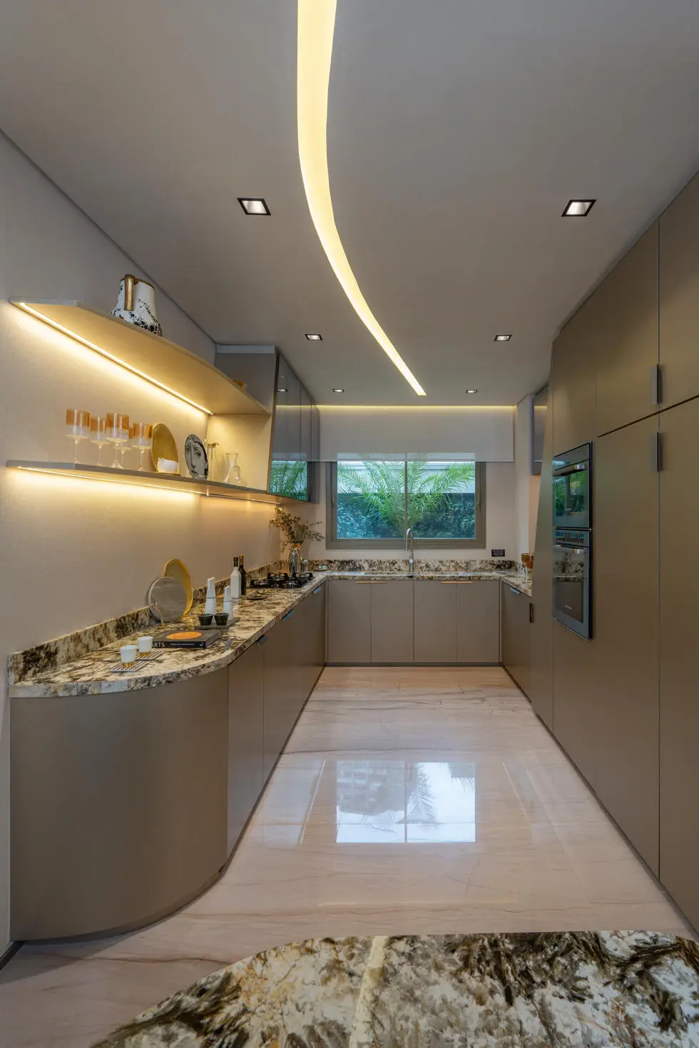 Cozinha do decorado Epic Jardim Europa – 379m² Pininfarina Cyrela Pinheiros