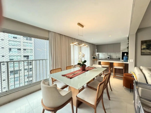 Apartamento varanda iconyc cyrela loefgren
